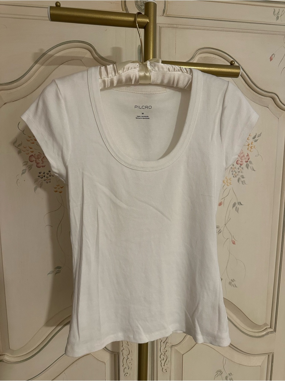 Pilcro Women's White Scoop Neck Ribbed Tee